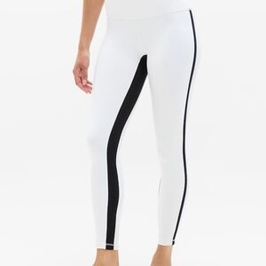 Women's Elation Ultra High Rise: White w/Black & Blue Stripe Leggings, Large New